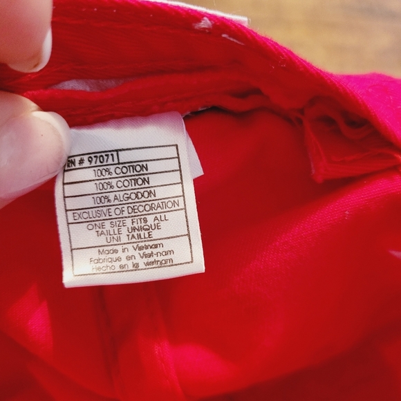 Captivating Headgear Nebraska CornHuskers Ball Cap Embroidered 100% Cotton Red - Picture 5 of 7